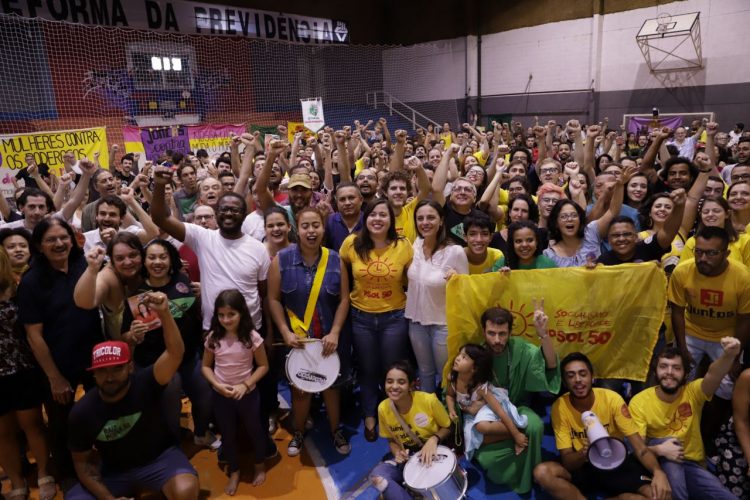 Arquivados pedidos de cassação contra deputadas do PSOL