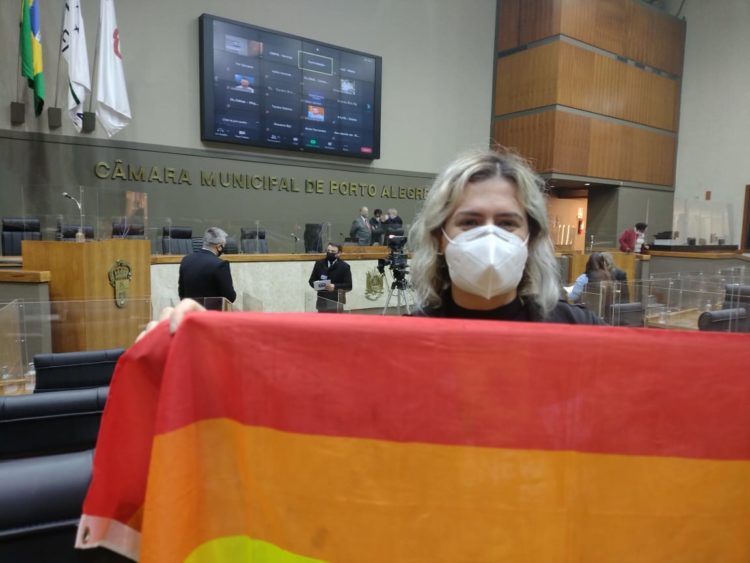 Vereadora trans, Natasha Ferreira expõe a urgência de representatividade no Legislativo