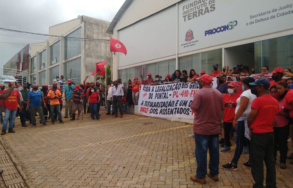 FNL protesta em 10 sedes do ITESP para barrar PL 410 em São Paulo