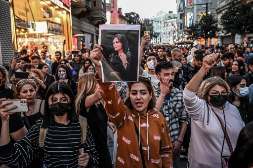 Solidariedade com o movimento de protesto no Irã!