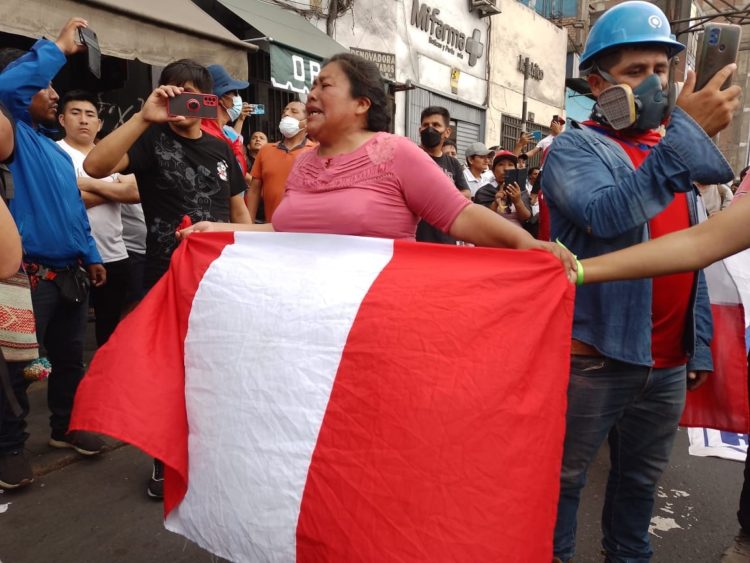 A tomada de Lima termina com repressão