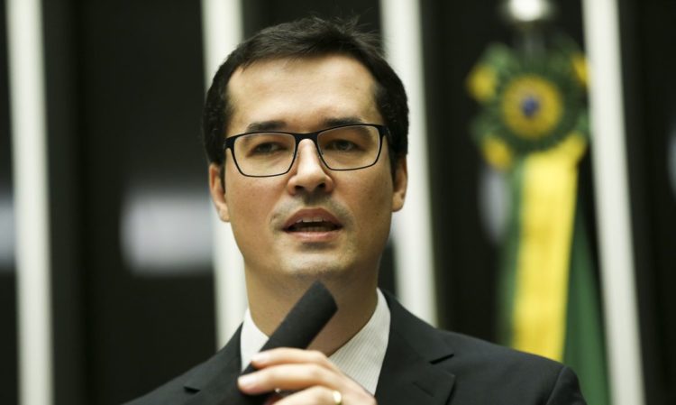 Dallagnol caiu e Moro pode ser o próximo