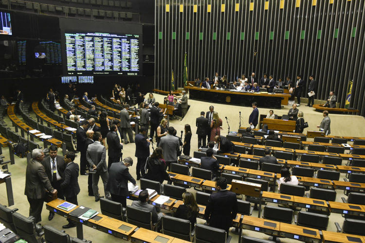 Câmara aprova o “arcabouço fiscal” do governo Lula