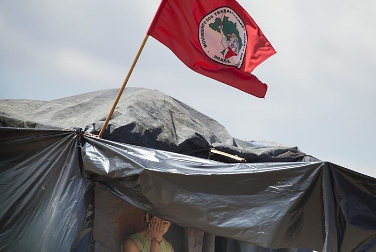 Sâmia e Taliria vão convocar primo de Damares à CPI do MST