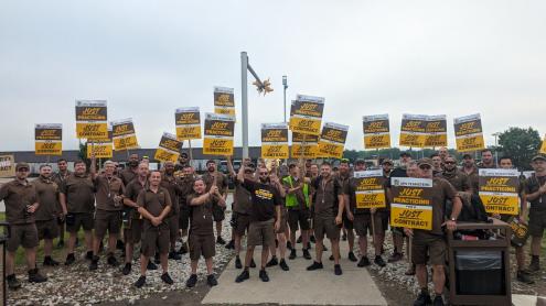 EUA | Caminhoneiros da UPS preparam-se para se juntar a onda de greves
