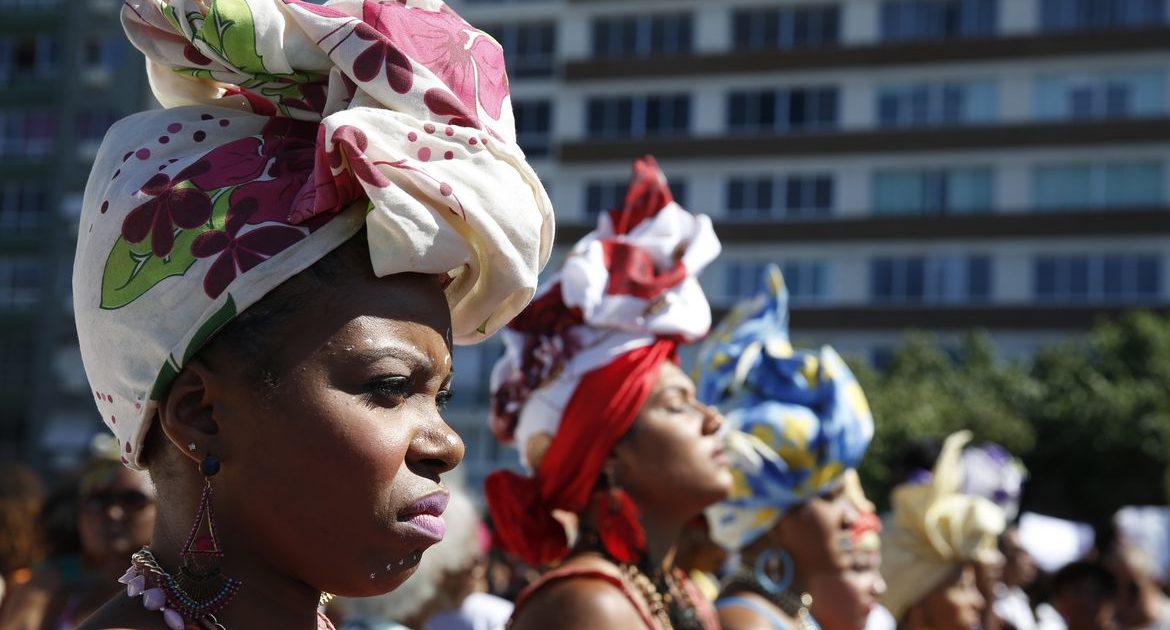 ‘Mulheres negras em marcha por reparação e bem viver’