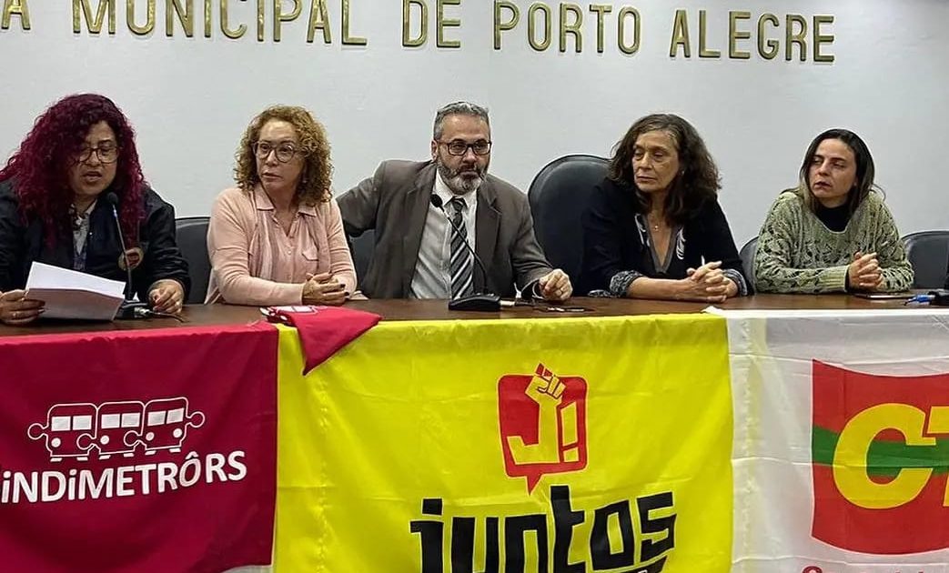 Ato público reforça mobilização contra a privatização da Carris em Porto Alegre