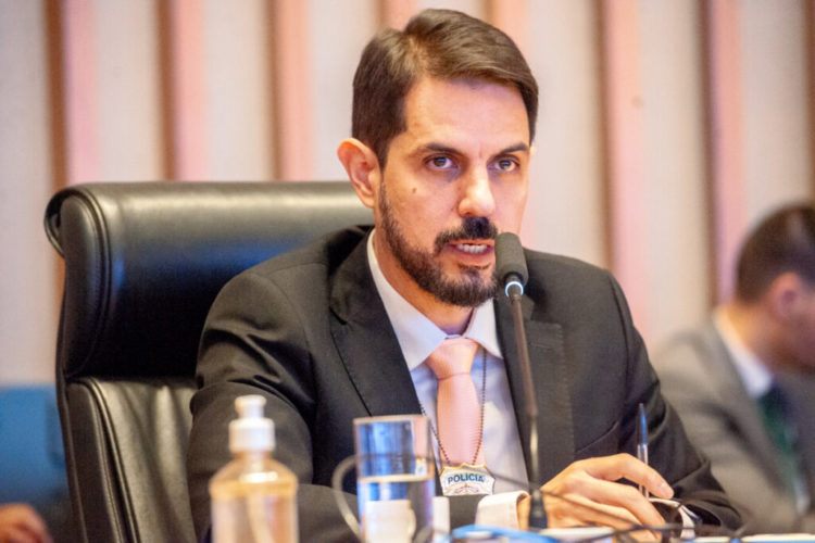 Delegado que investiga atos terroristas em Brasília é ouvido na CPI da CLDF