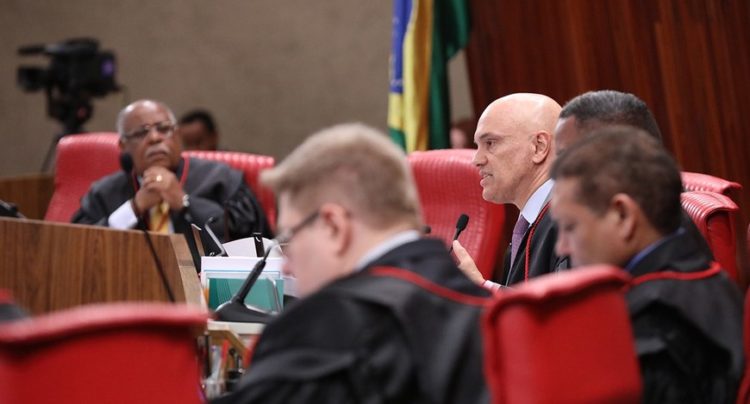 ‘Duplamente inelegível’: TSE condena Bolsonaro pela segunda vez