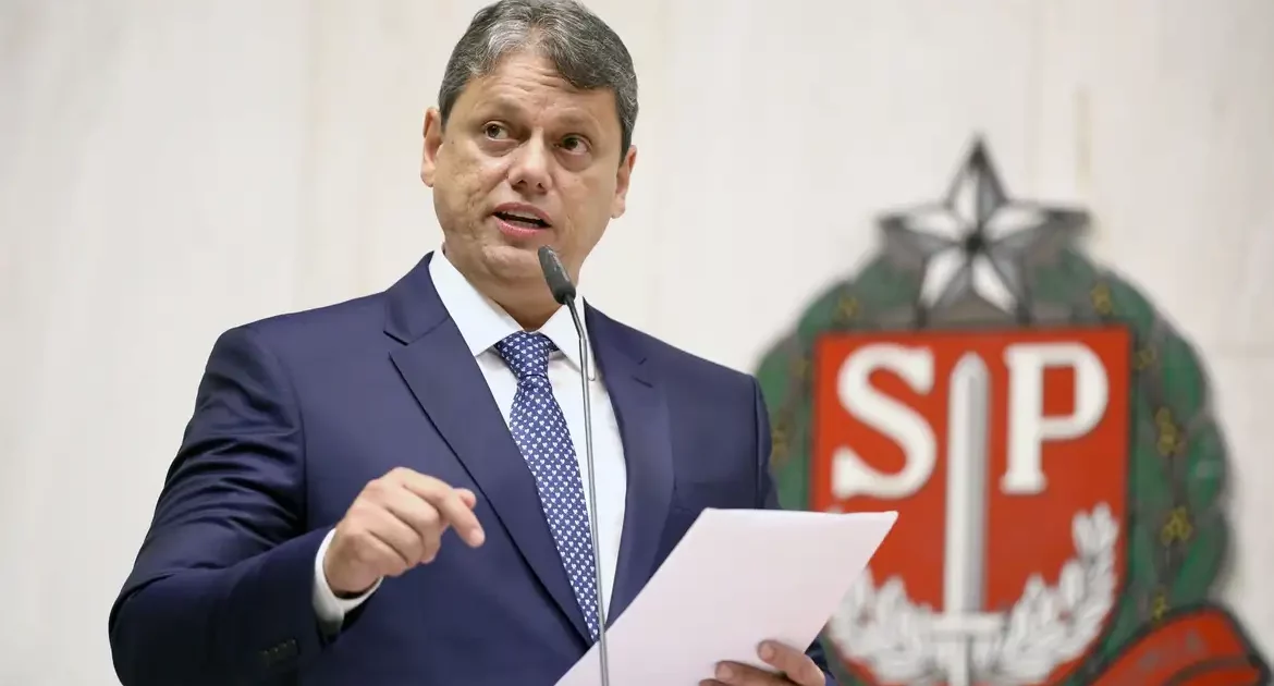 PSOL aciona MP para revogar avaliação de diretores com base em ‘meritocracia’