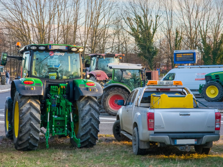 FRANÇA | Contra a agricultura capitalista, uma mudança radical é necessária!