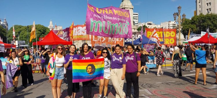 As mulheres argentinas serão tsunami: um relato do 8M em Buenos Aires