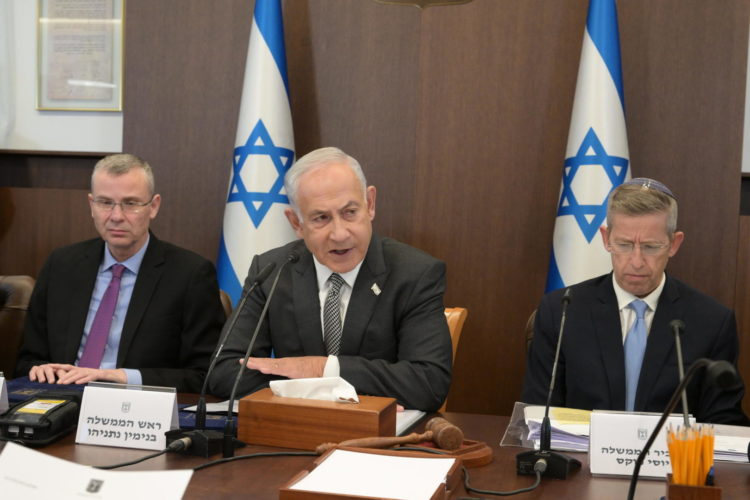 Milhares pedem queda de Netanyahu em Israel