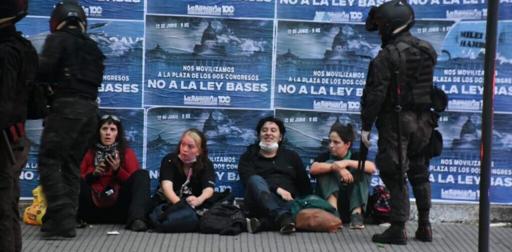 Argentina: petição pela liberdade dos presos políticos