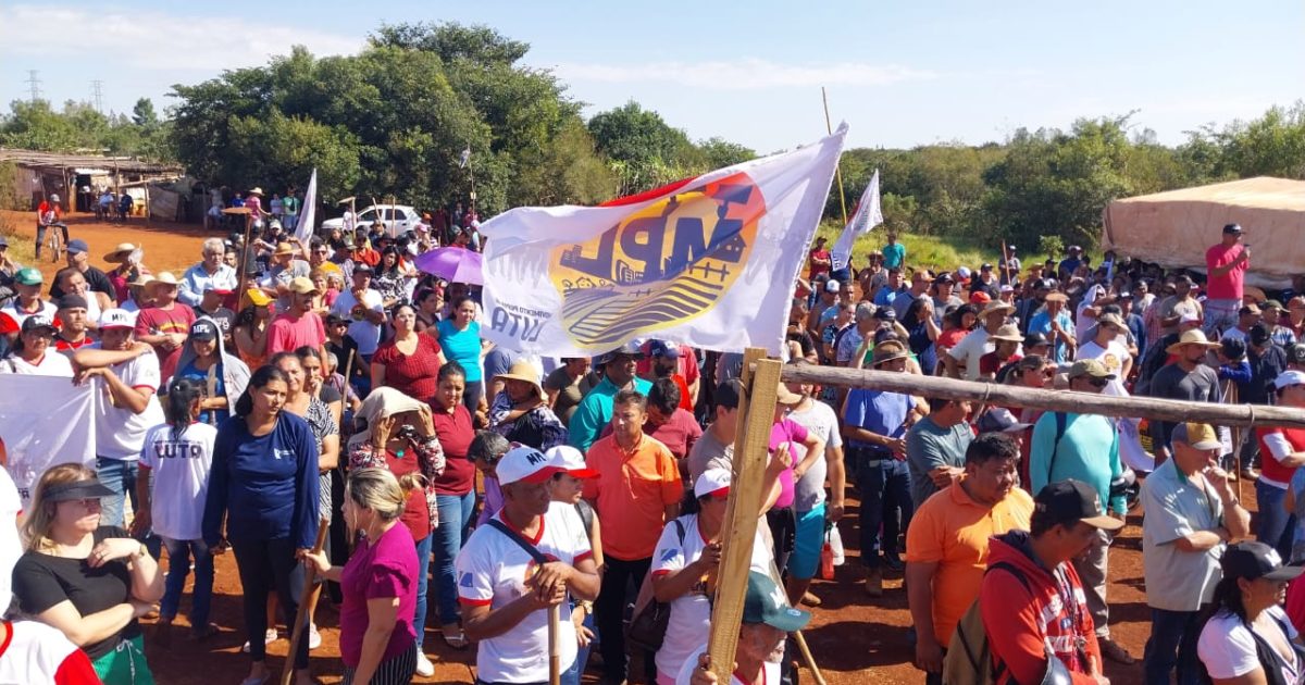 Preparar jornada de luta para defender a Reforma Agrária