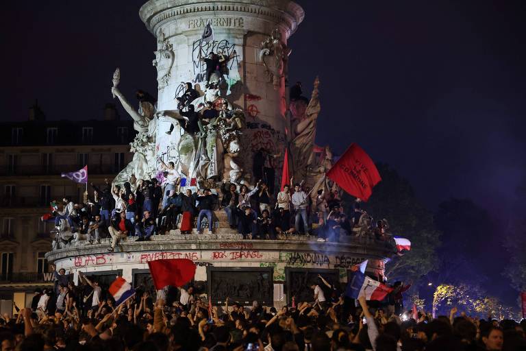 A saída é pela esquerda! Como os franceses derrotaram a extrema direita na França