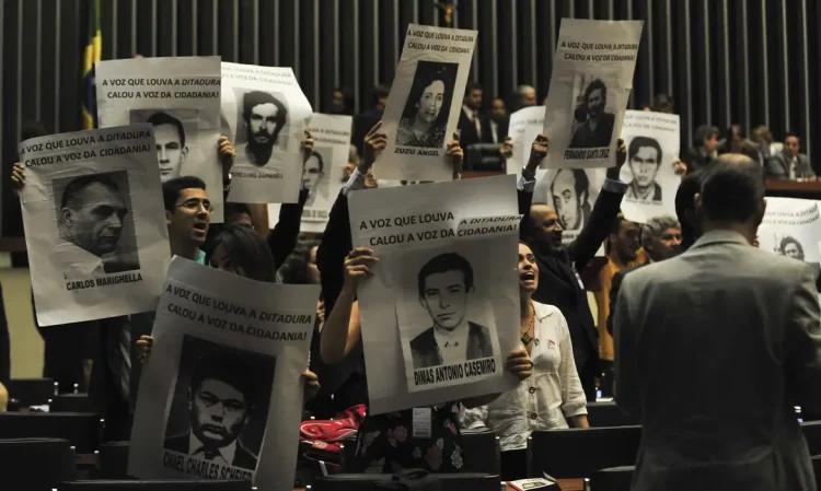 Lula recria Comissão sobre Mortos e Desaparecidos Políticos
