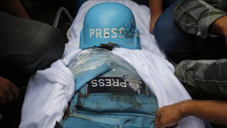 Como os ataques de drones israelenses estão matando jornalistas em Gaza