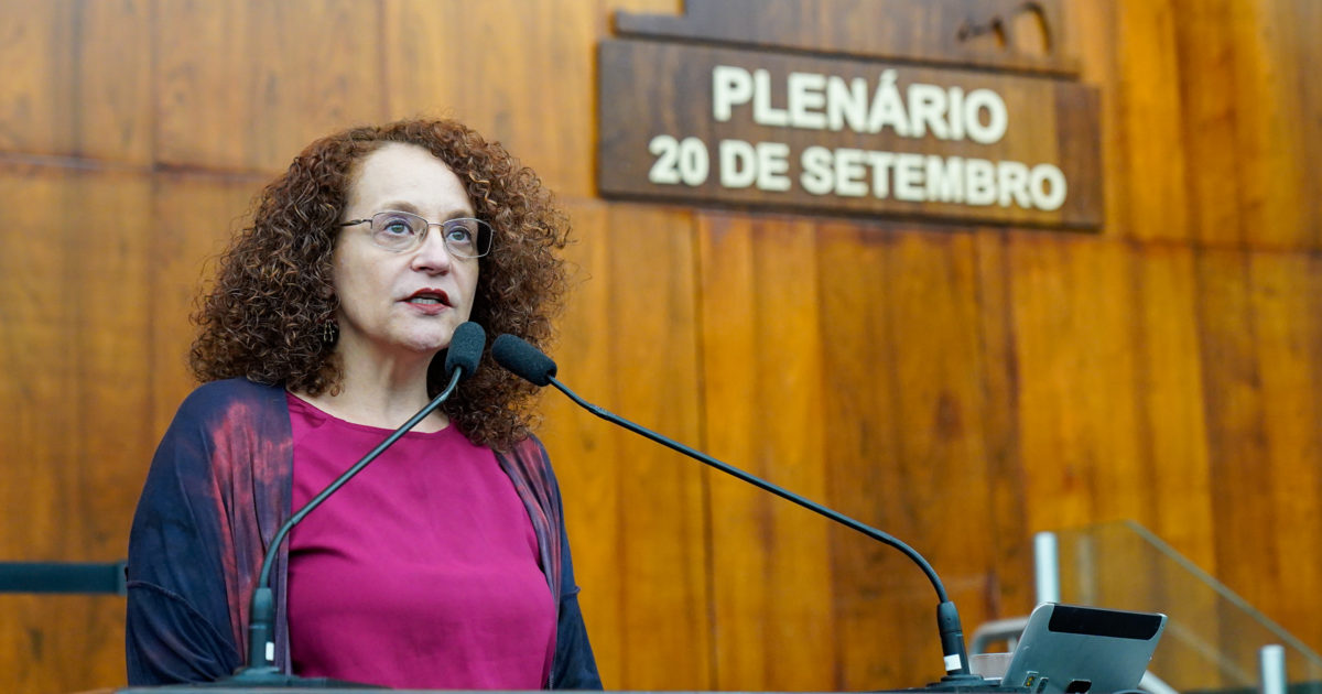 Luciana Genro cobra Secretaria da Fazenda sobre antecipação do reajuste dos servidores públicos gaúchos