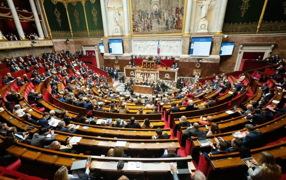 França: Governo de ruptura e “frente única”