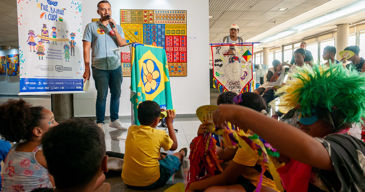 Proteção na folia: campanha reforça direitos de crianças e adolescentes no Carnaval