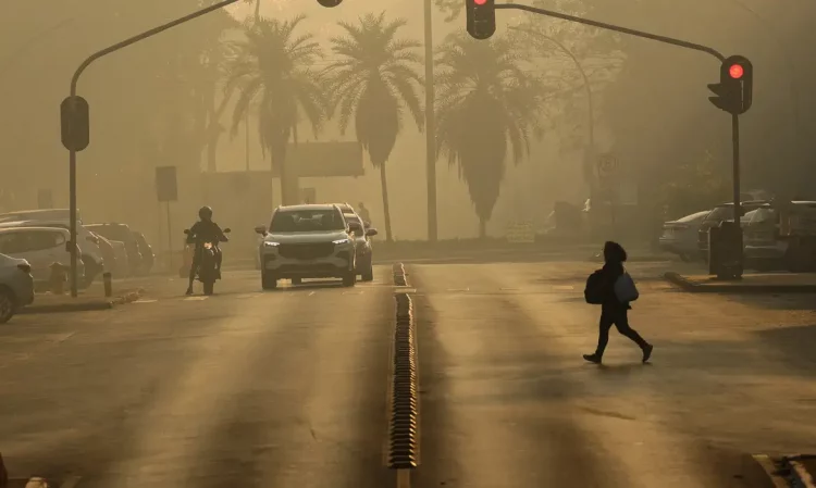 Crise climática deixou mais de 1 milhão de estudantes sem aulas