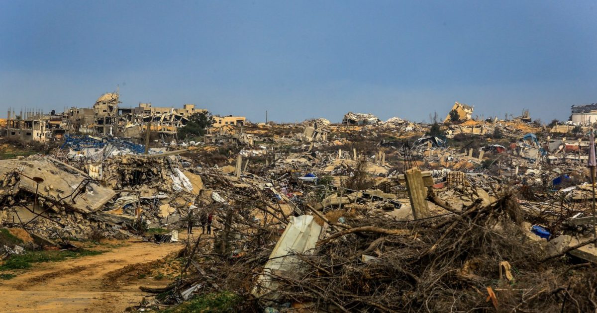 Sobre o pânico moral e a coragem de falar: o silêncio do Ocidente sobre Gaza