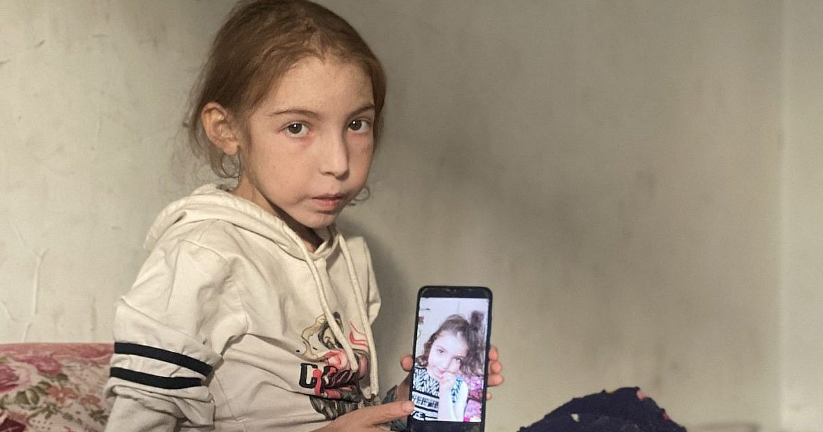 “Ela está morrendo na frente dos meus olhos”: As crianças de Gaza que passam fome sob o cerco israelense