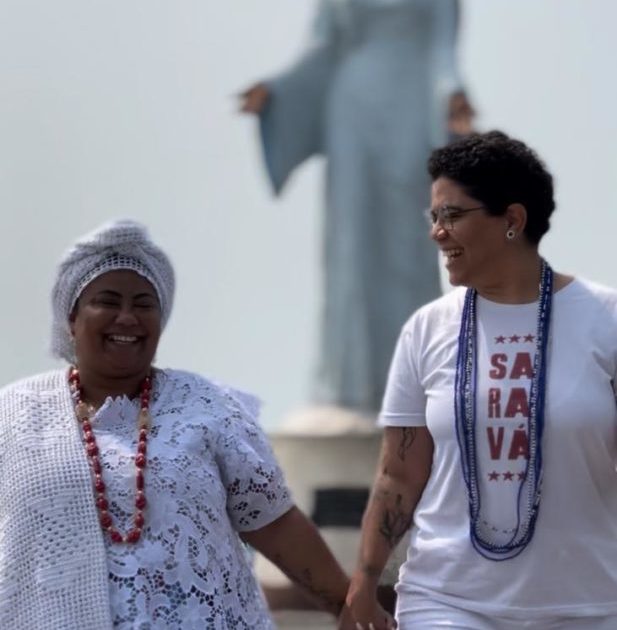 Axé e Orgulho: Existir com Inteireza!