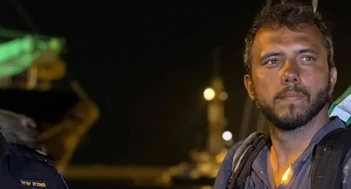 Thiago Ávila retorna ao Brasil após prisão arbitrária em Israel 