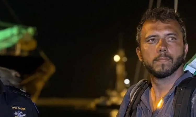 Thiago Ávila retorna ao Brasil após prisão arbitrária em Israel 