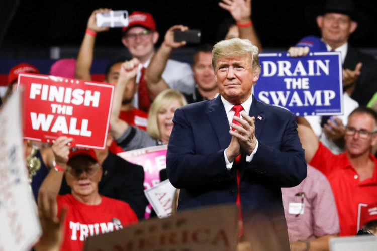 Rachaduras no movimento de apoio à Trump