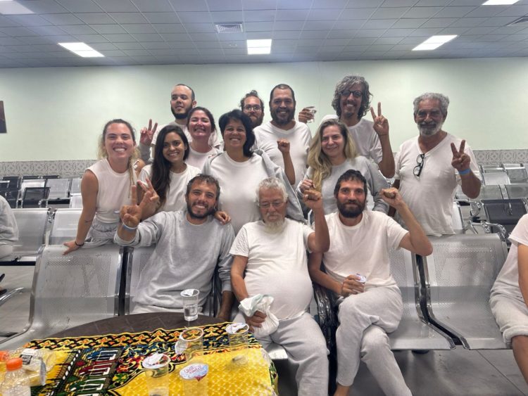 Delegação brasileira da flotilha para Gaza está em liberdade!