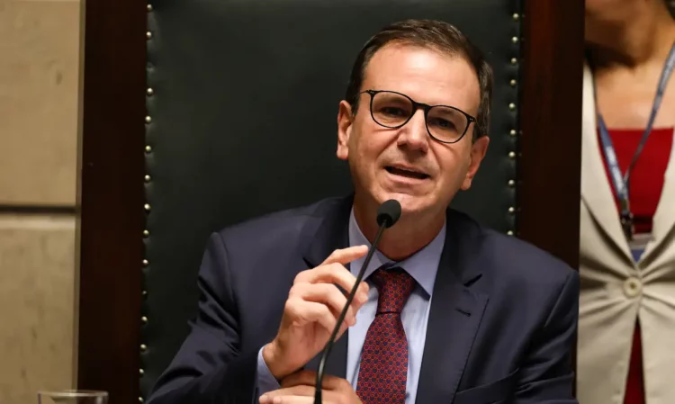 Eduardo Paes assume (novamente) o que sempre foi